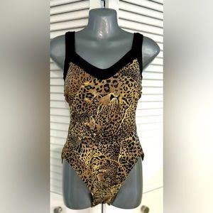 Cazimi vintage animal print one piece swim suit size 8C